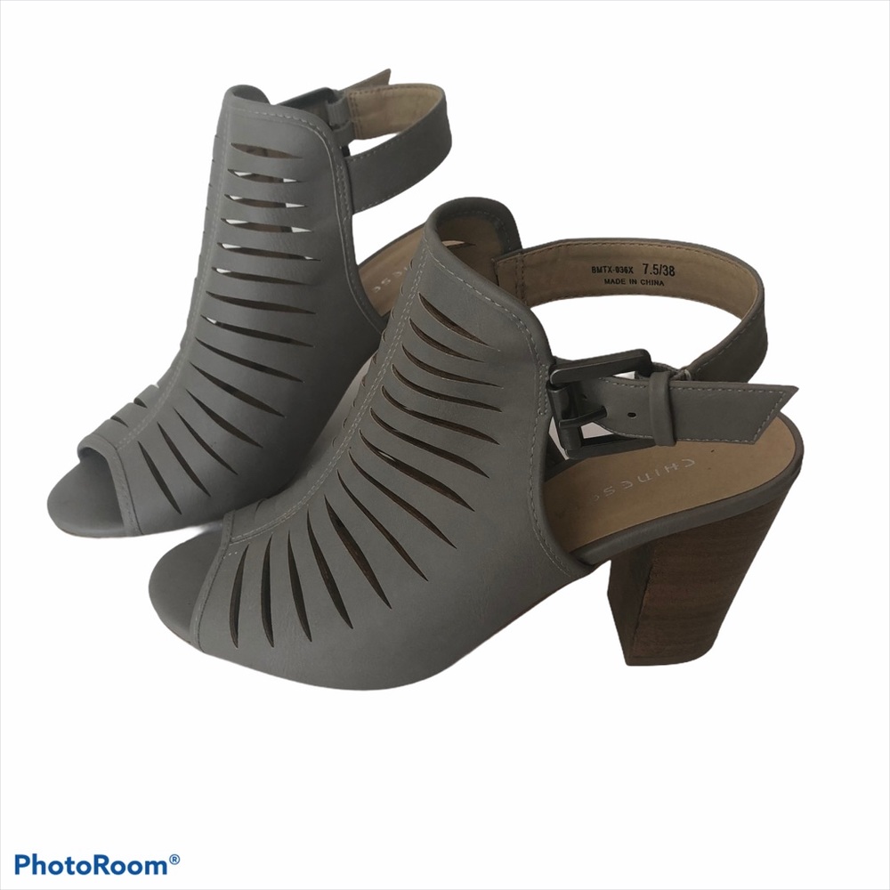 Chinese Laundry heeled sandals - Picture 2 of 14